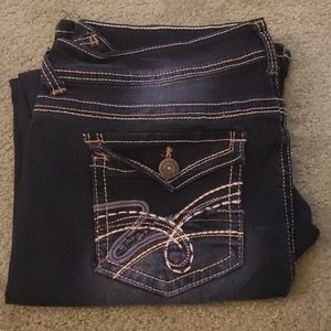 Like new wallflower legendary fit jeans size 17
